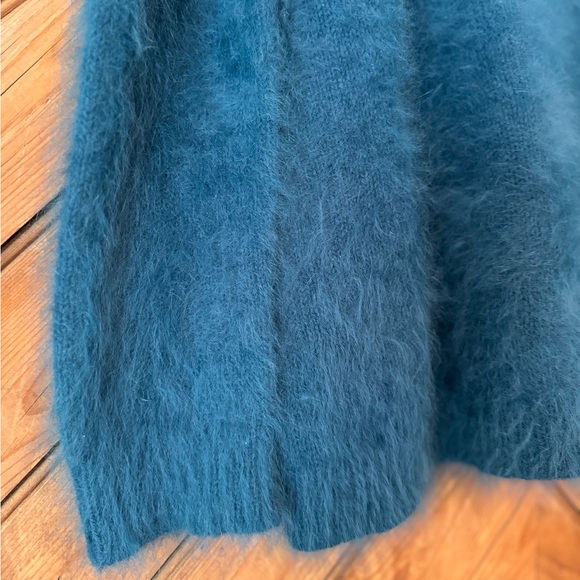 Theory Angora blend blue green v-neck sweater long sleeve fuzzy women’s small - Picture 7 of 9